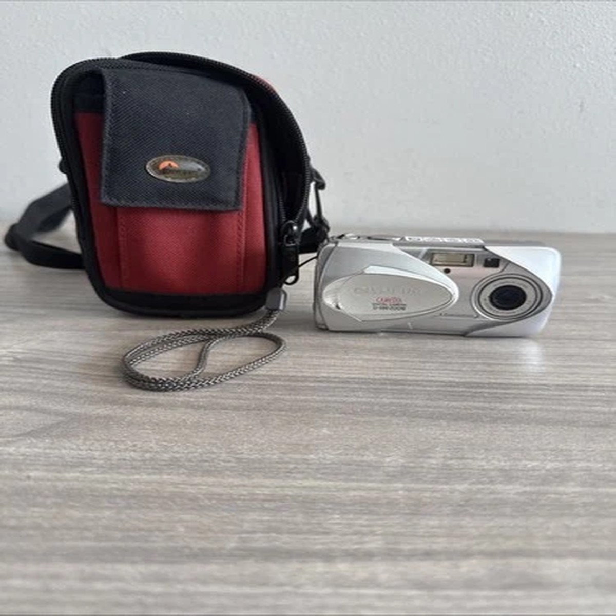 Olympus Camedia Stylus D580 Digital Camera Tested Working