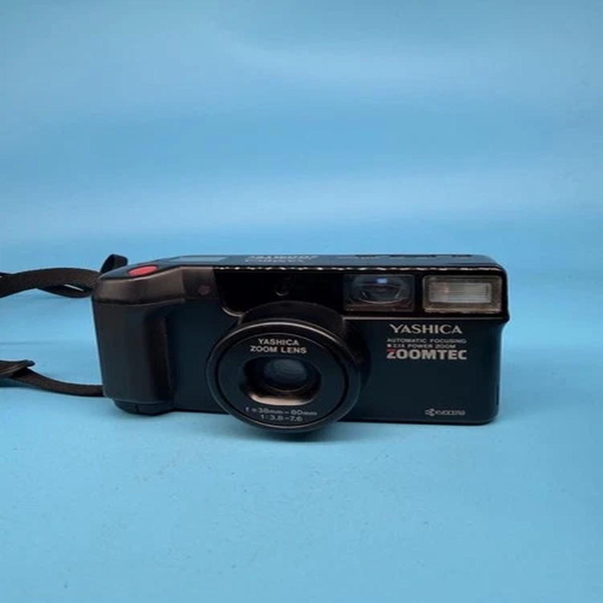 Yashica Zoomtec 35mm Film Point and Shoot Camera Black Tested